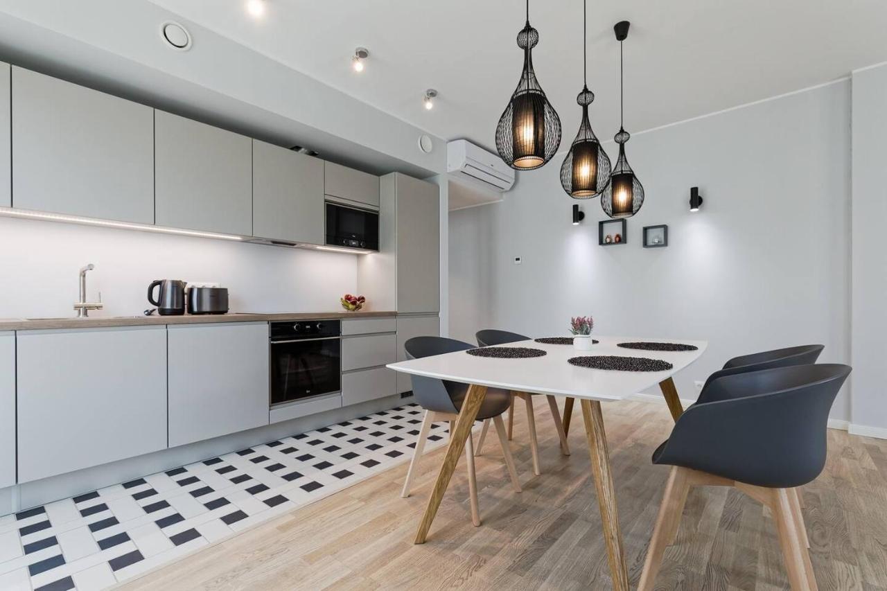 Central Apartments, Quiet With Free Parking And Ac. Tallinn Exteriér fotografie