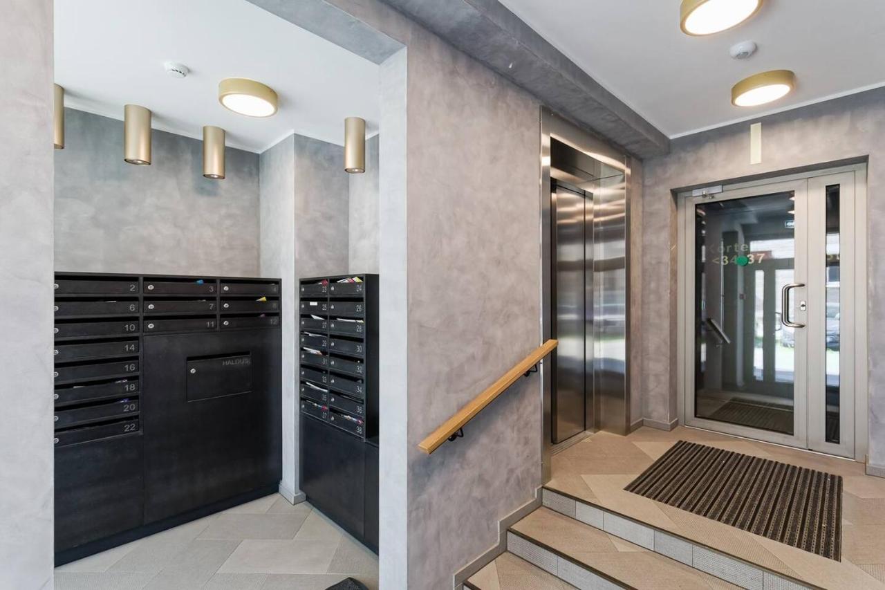 Central Apartments, Quiet With Free Parking And Ac. Tallinn Exteriér fotografie